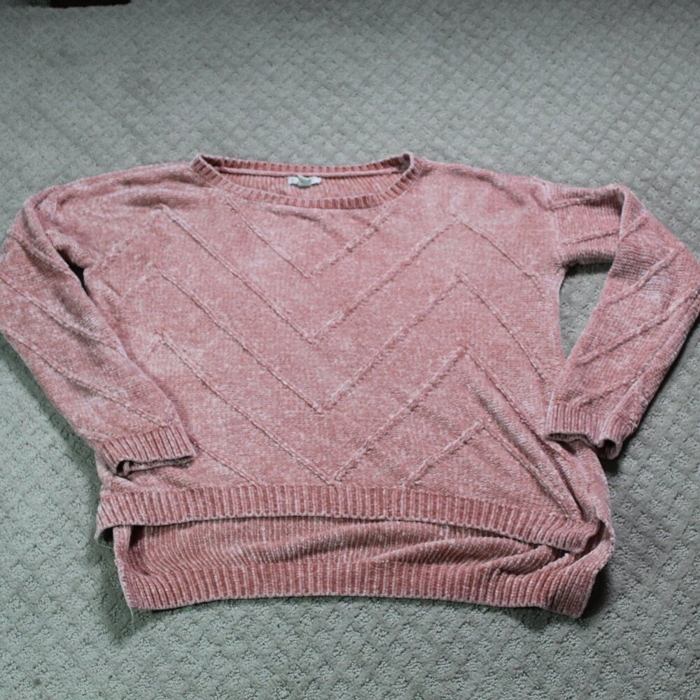 C est 1946 Size L Pink Chenille Long Sleeve Sweater